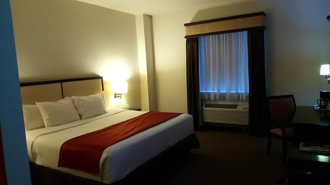 Best Western Plus La Mina Parral Eksteriør bilde