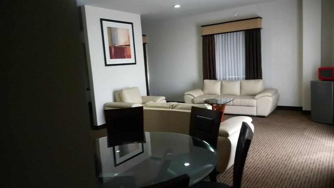 Best Western Plus La Mina Parral Eksteriør bilde