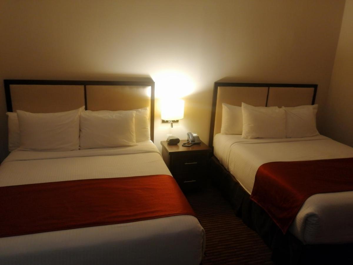 Best Western Plus La Mina Parral Eksteriør bilde