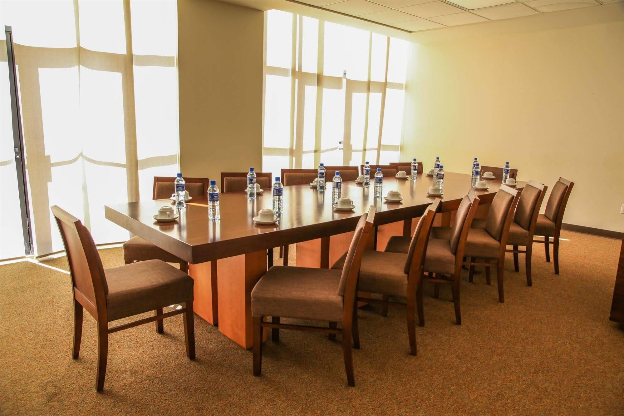 Best Western Plus La Mina Parral Business bilde